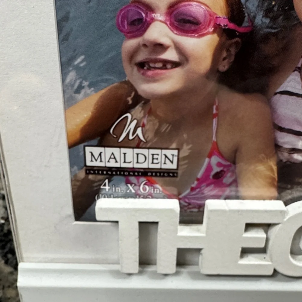 Malden White Frame with 'THE GRLS' Text NEW